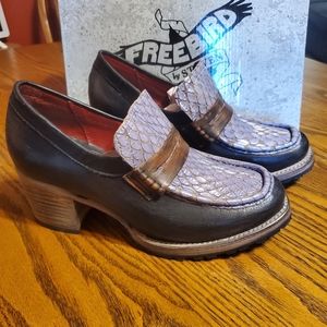 Size 8 Bristol freebird